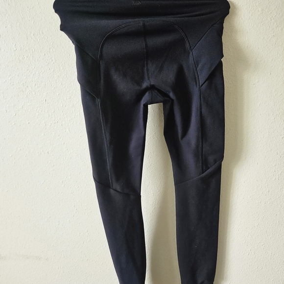 Avalanche Black Wormen's  Wok Leggings Size XSmall. - Picture 3 of 7